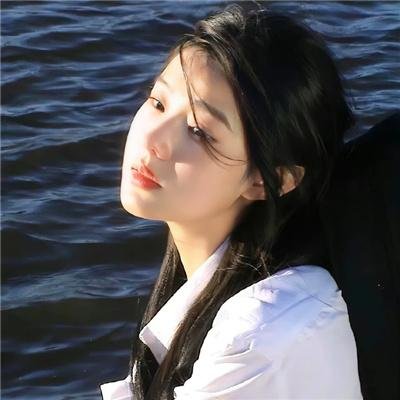 翘楚