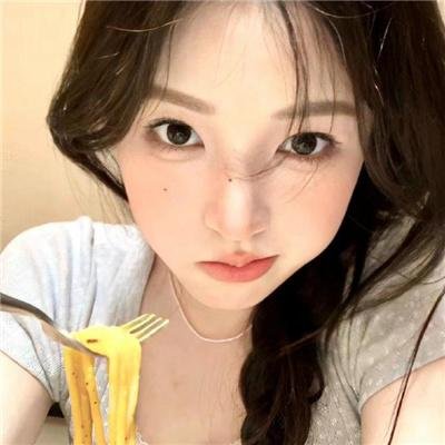 森林孤影